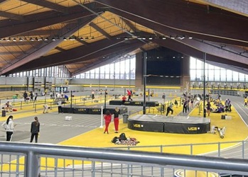 picture of indoor track meet