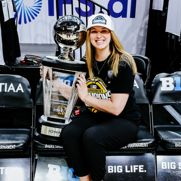 Hannah Bluder (SRM B.S. '20) has been the Director of Operations for the women’s Hawkeye basketball staff since 2020!
